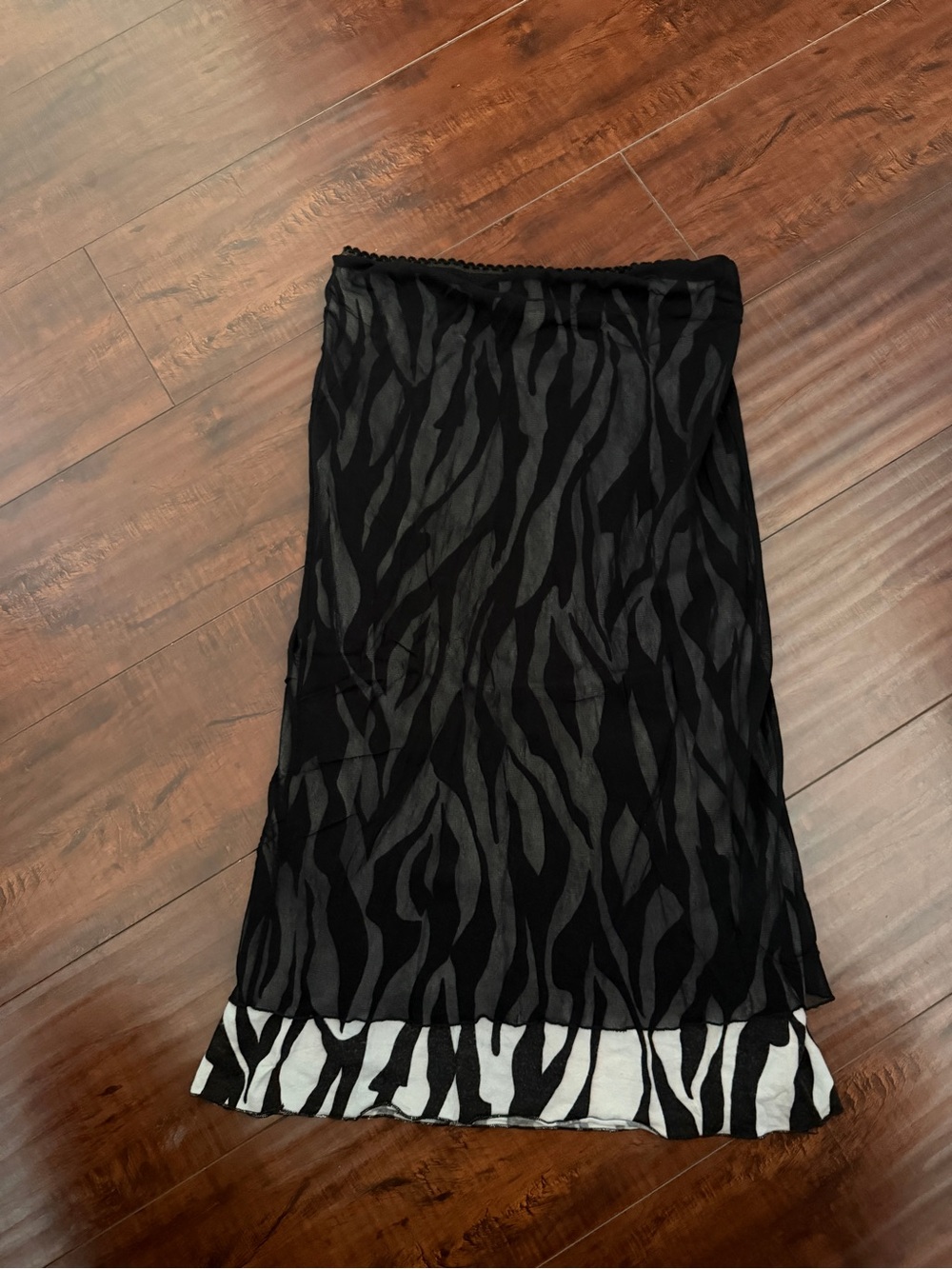 Black Sheer Zebra-Print animal Midi Skirt - Picture 4 of 5